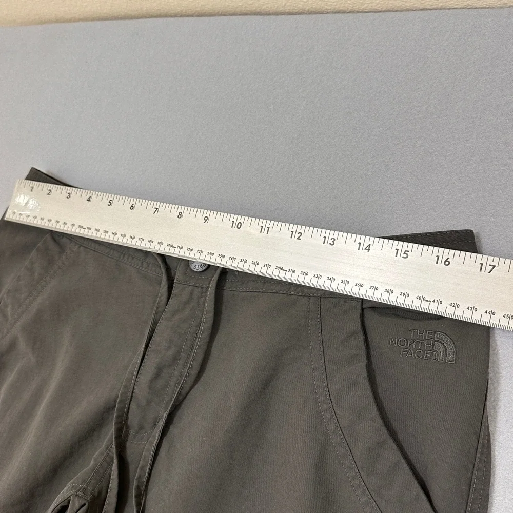 The North Face Cargo Capri Pants Womens 10 Gray Outdoor Hiking Utility - Picture 5 of 10